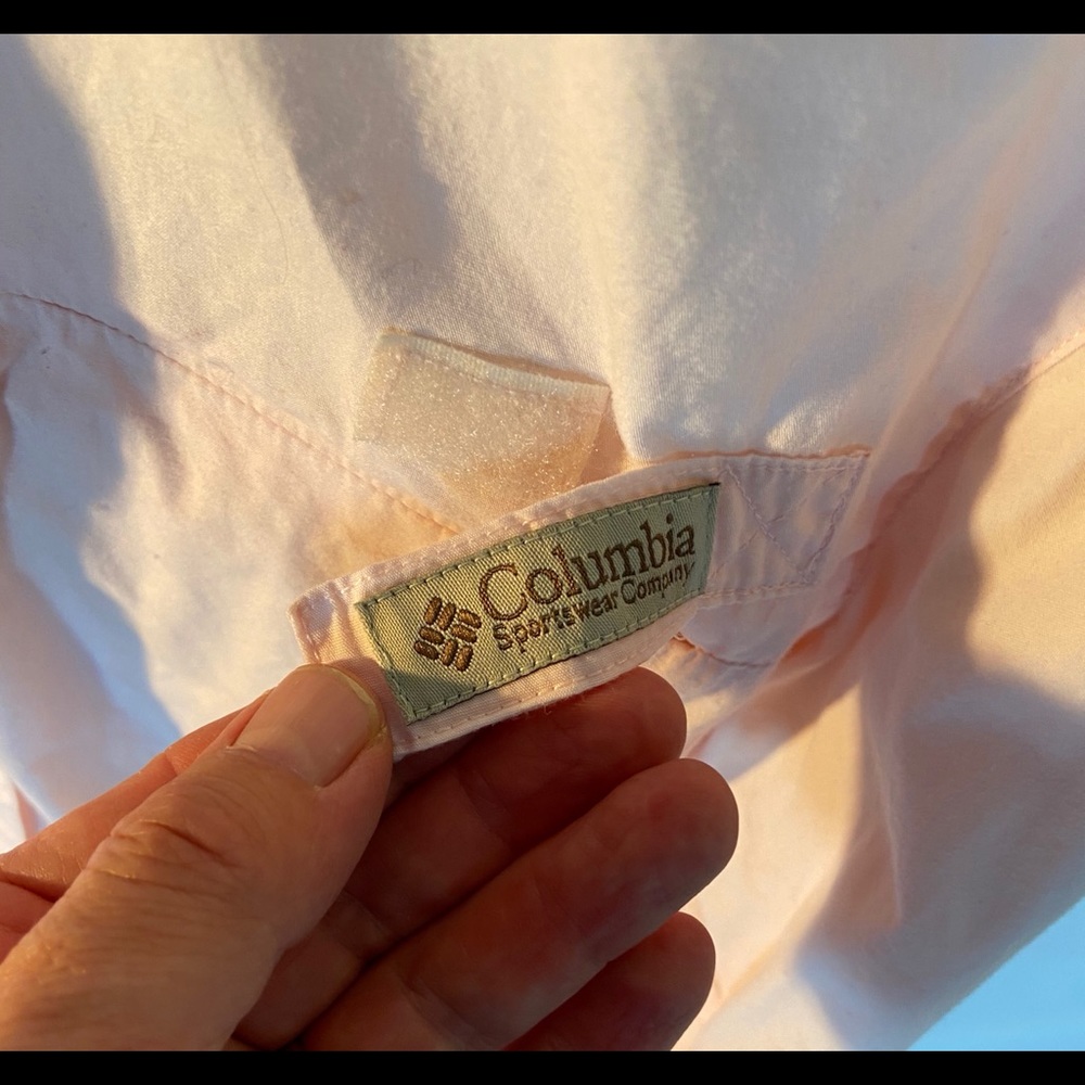 Women’s Columbia Fishing Shirt - Picture 5 of 8